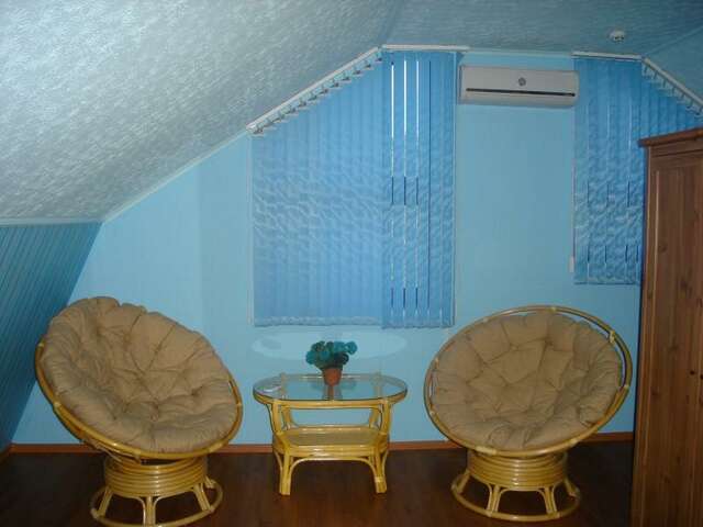 Гостиничный комплекс 12 Стульев Пенза-14