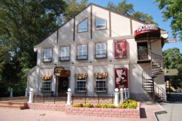 Гостиничный комплекс 12 Стульев Пенза-18