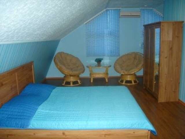 Гостиничный комплекс 12 Стульев Пенза-21